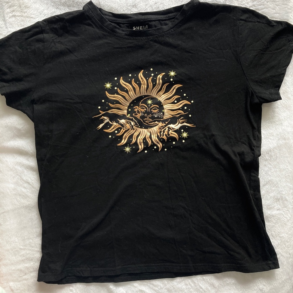 Sun and Moon Graphic Tee Shein Stars Sparkle Celestial Astrology Sparkle